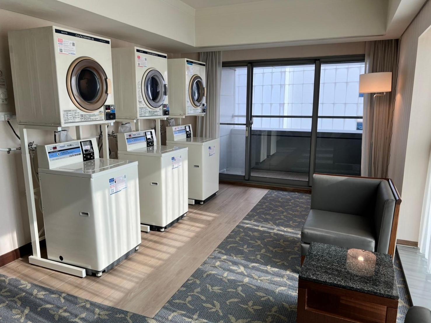 Evergreen Plaza Hotel - Tainan Exterior foto Laundry room