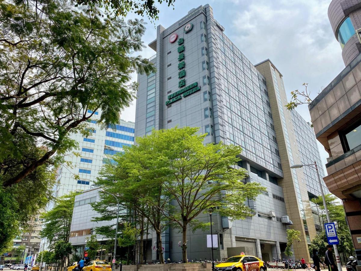 Evergreen Plaza Hotel - Tainan Exterior foto Headquarters of Hanwha Life Assurance in Seoul, South Korea